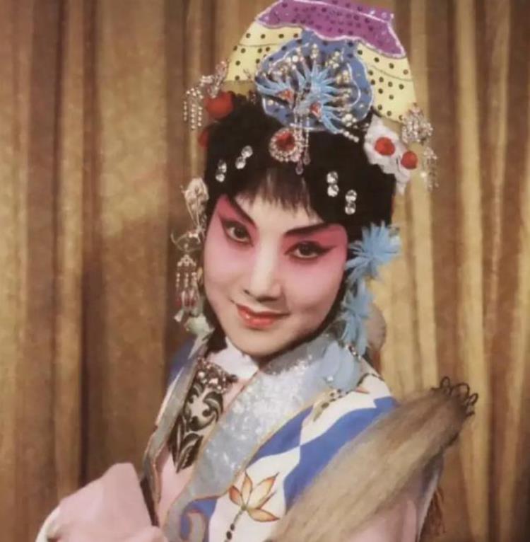 昆剧演员华文漪「昆曲名家华文漪在美逝世誉满海外享年81岁曾被赞为34小梅兰芳34」