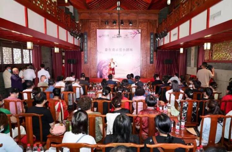 持续打造梅郎故里戏曲圣地文化品牌泰州百梅争艳戏曲汇华丽登场