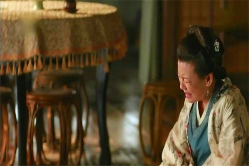 抬手不打无娘子,开口别骂外乡人